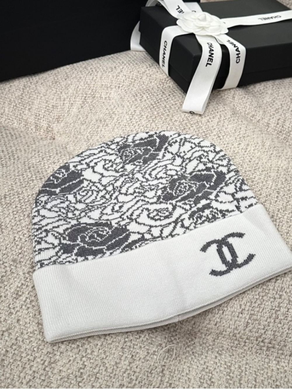 Double C Designer White and Gray Camilla Flower Winter Beanie Hat